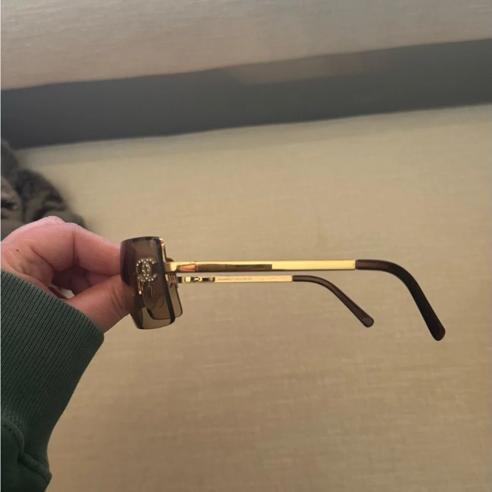 CHANEL Vintage crystal CC Gradient Brown Sunglasses - Picture 8 of 10